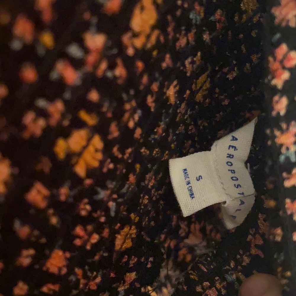 Aeropostale 2 Piece Floral Set - Picture 7 of 7